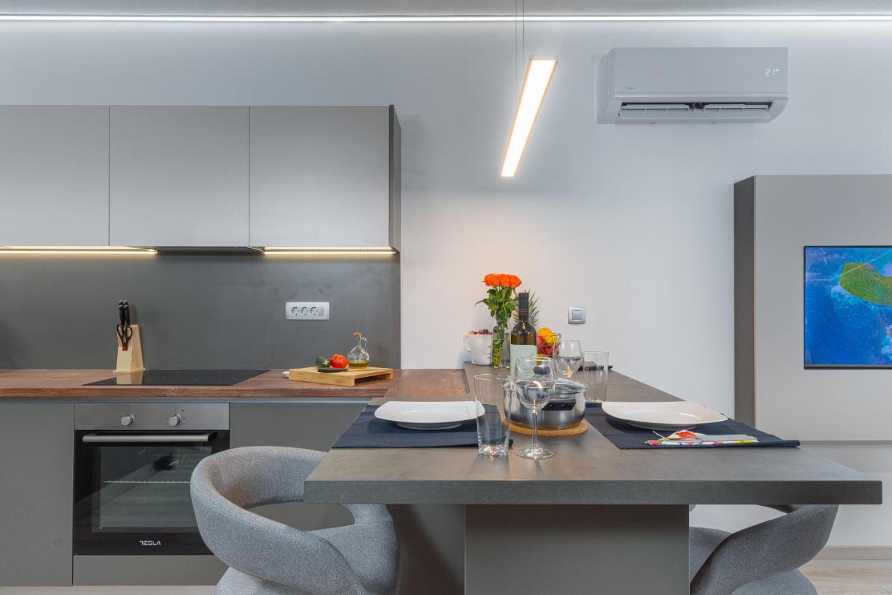 Apartment Ena Near Pula Amphitheater Kültér fotó