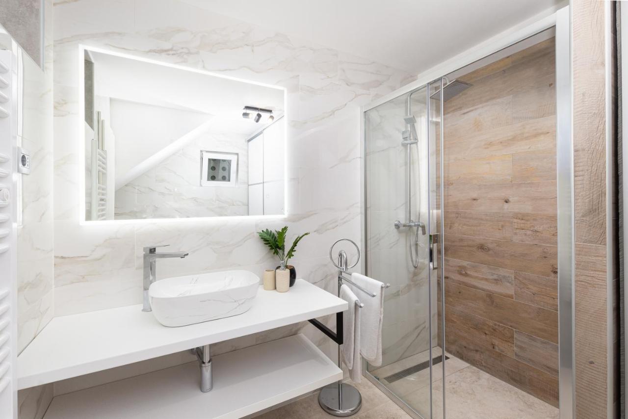 Apartment Ena Near Pula Amphitheater Kültér fotó