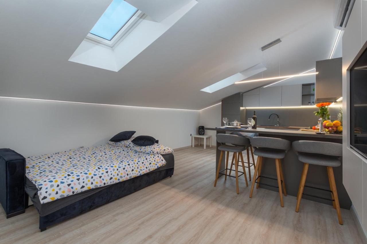 Apartment Ena Near Pula Amphitheater Kültér fotó